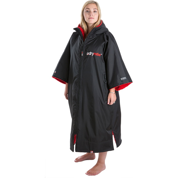Dryrobe Advance Muda De Manga Curta Robe DR100 - Black / Vermelho
