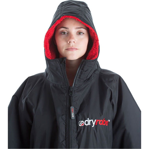 Dryrobe Advance Muda De Manga Curta Robe DR100 - Black / Vermelho