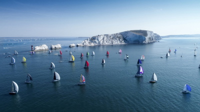 Yachts racing around the Isle of Wight in the Round The Island Race